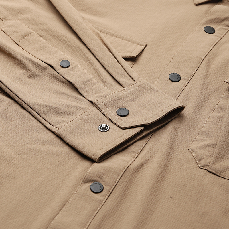 더블 포켓 퍼포먼스 카키 셔츠